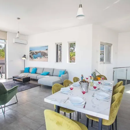 Polymnia 1 * 普罗塔拉斯